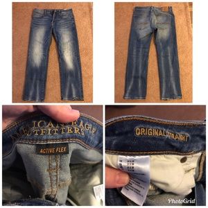 American Eagle men’s jeans